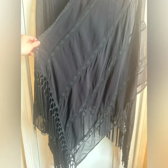 Free People x Muche Et Muchette Black Sheer Lace Fringe Kimono - Picture 10 of 10